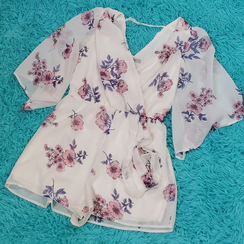 Bailey Blue Floral Romper - Picture 1 of 4